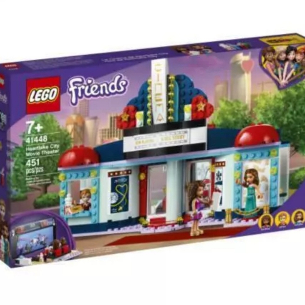 Lego-Andrea's Cinema 451 pieces, ages 7+, no box, have instruction book